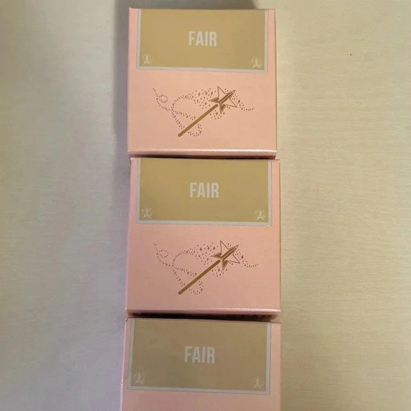 Brand NEW Jeffree Star MAGIC STAR™ SETTING POWDER in FAIR 3 Avaliable - Picture 1 of 10